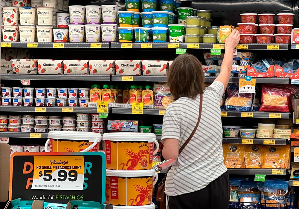 How Grocery Stores Make International Money Transfers More Convenient