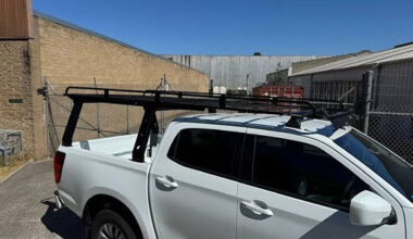 How a Ute Tub Ladder Rack Can Make Carrying Equipment Easier