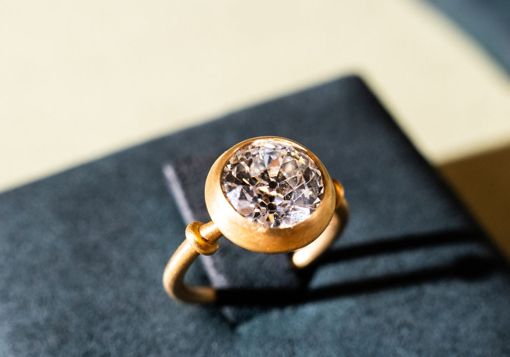 How to Choose Bezel Set Diamond Rings in Australia for a Timeless Look