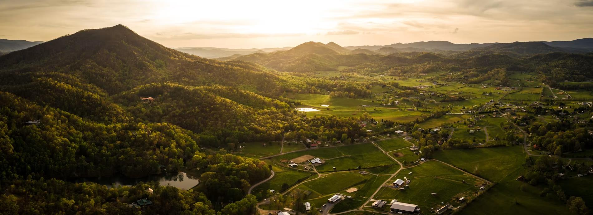 How to Plan a Fun Filled Day at SkyLand Ranch in Sevierville