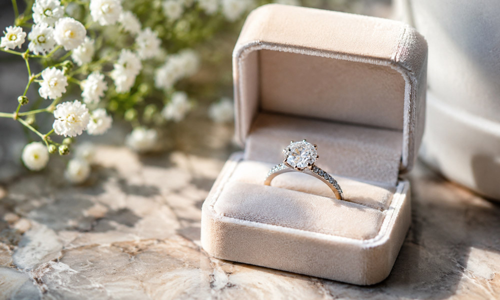 Tips for Buying Engagement Rings